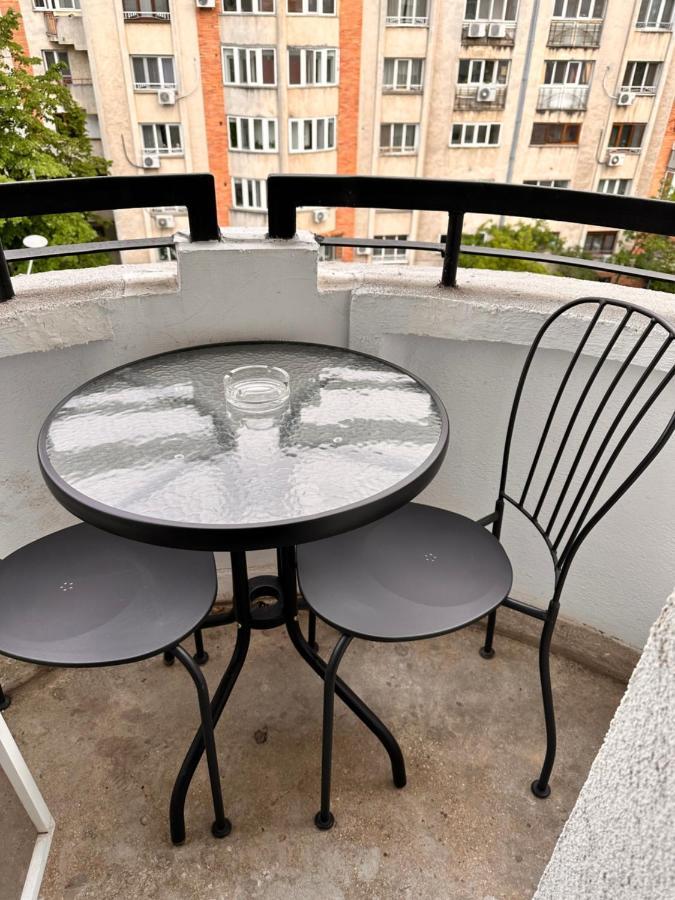 Eva Studio Apartamento Bucareste Exterior foto